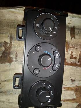 Acdelco 15-73792 2005 Chevy Malibu Ac Control Panel