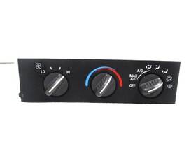 01614 Chevrolet 2001-2007 Chevy Express 1500 Dash Mounted Manual Ac Temperature Control Oem Lkq