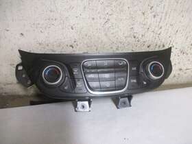 10563 Chevrolet 2018 Equinox Automatic Climate Ac Heater Temperature Control Oem Lkq