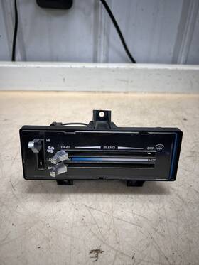 160044391 Chevrolet 1988-1996 G10 G20 G30 Van Heat Only Temperature Climate Control