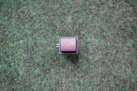20929341 Chevrolet 2009 10 11 12 13 14 15 16 17 Traverse Hazard Light Switch Oem
