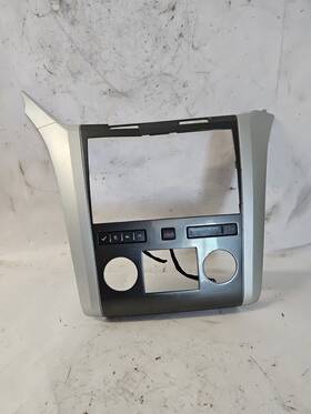 Chevrolet 22784688 2009-2012 Traverse A/c Heater Temp Climate Control Bezel Oem