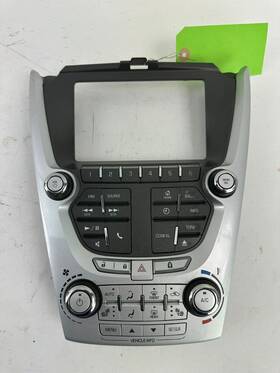 28450896 Chevrolet 2012-2015 Equinox Radio Control Panel A/c Heat Temperature Oem
