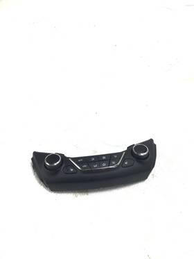 42343599 Chevrolet 2018 Cruze Temperature Control ##