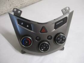 655-02399 Chevrolet 2012 Sonic Manual Climate Ac Heater Temperature Control Oem Lkq