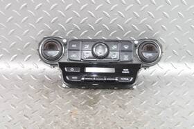 655-2671 Chevrolet 15-17 Tahoe Dashboard Dual Zone Automatic Heat Ac Climate Control Panel Oem