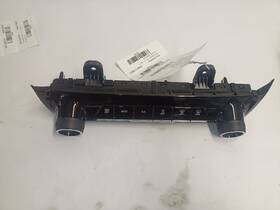 655.gm8f24 Chevrolet Dash Temperature Control From 2024 Equinox Ev 12314489