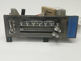 655.gm9576 Chevrolet Dash Temperature Control From 1976 Truck 10 12137364