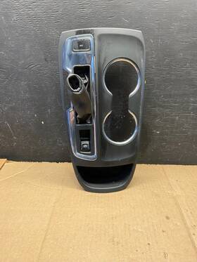 84538181 Chevrolet 2019 To 2021 Equinox Center Console Shifter Bezel I5493 Dg1 Oem