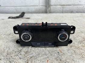 85058331 Chevrolet 2025 Traverse Rear Automatic Temperature Controller Oem Id