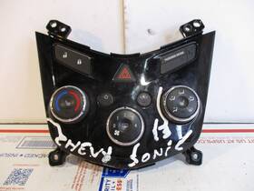 95282241 Chevrolet 2013 Chevy Sonic A/c Heater Climate Control Temperature Fan Rear Defroster