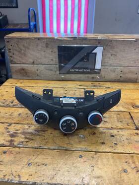 42453600 Chevrolet Geo 2013-2015 Chevy Spark Heater A/c Temperature Climate Control Oem