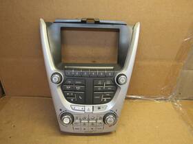 Gm22810239 Chevrolet 2012-2015 Chevy Equinox Terrain Radio Face Climate Control Panel Bezel 22880255