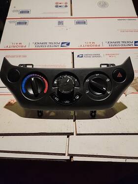 Hac-1834 Chevrolet 2007-2011 Aveo Climate Temperature Control Oem