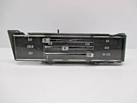 3938542 Gm Used 1968 Chevrolet Chevelle Heater Control Housing Assembly #3938542 #1