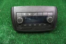 1588186 Gmc 2007 2008 2009 2010 11 12 13 14 Chevrolet Yukon Ac Control Oem