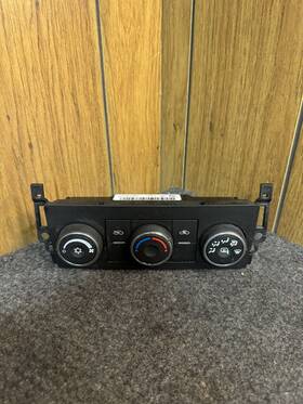 22803601 Gmc 2012-2014 Chevy Silverado 1500 2500 3500 Ac Heater Climate Control