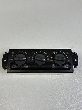 15126603 Suburban 00-02 Chevrolet Tahoe Silverado Ac Heat Temperature Climate Control Oem
