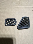 2007 - 2013 Chevy Silverado Gmc Sierra Small Dash Defrost Vent Set Black Oem. Fixed Price $17.99.