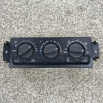 00-02 Suburban Tahoe Yukon Avalanche Auto Climate Control Oem. Fixed Price $120.00.