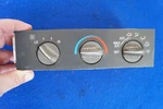 Chevrolet Astro Gmc Safari Van Ac Heater Climate Control Unit W/o Defrost 98-05. Fixed Price $25.00.