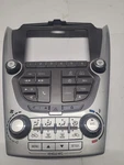 2015 Chevy Equinox Lt 2.4L Radio Control - A/c Heat Temp Panel. Fixed Price $109.00.