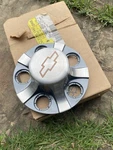 Gm #15731941 Chevrolet Nos Wheel Center Cap Nib 2000-2005 S10 Blazer Sanoma. Fixed Price $75.00.